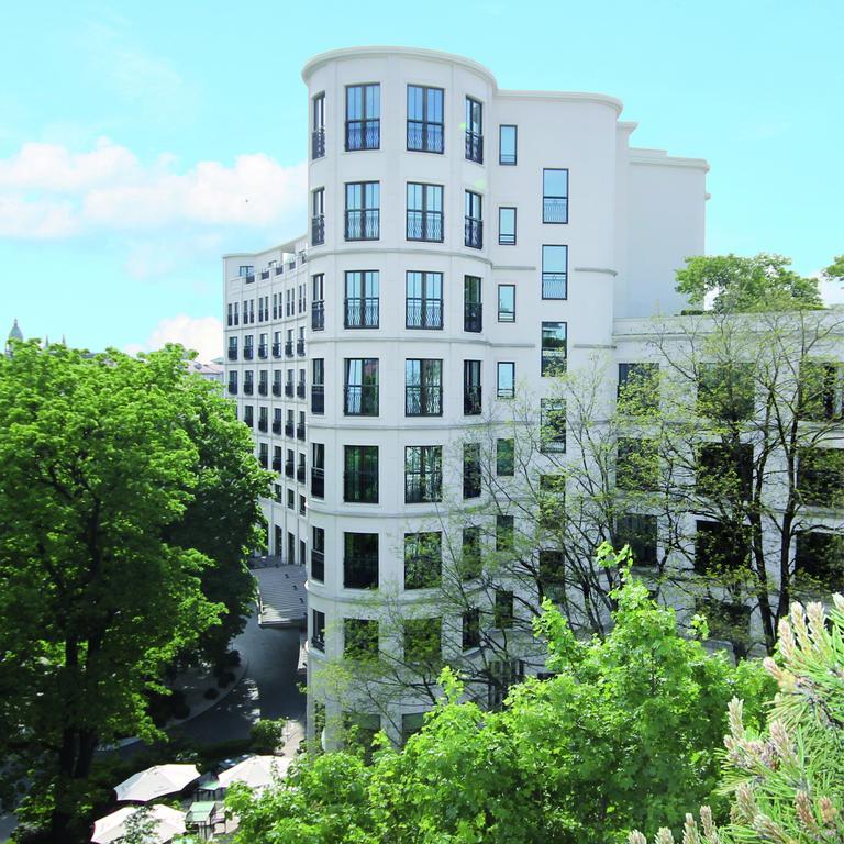 Rocco Forte The Charles Hotel München Exteriör bild