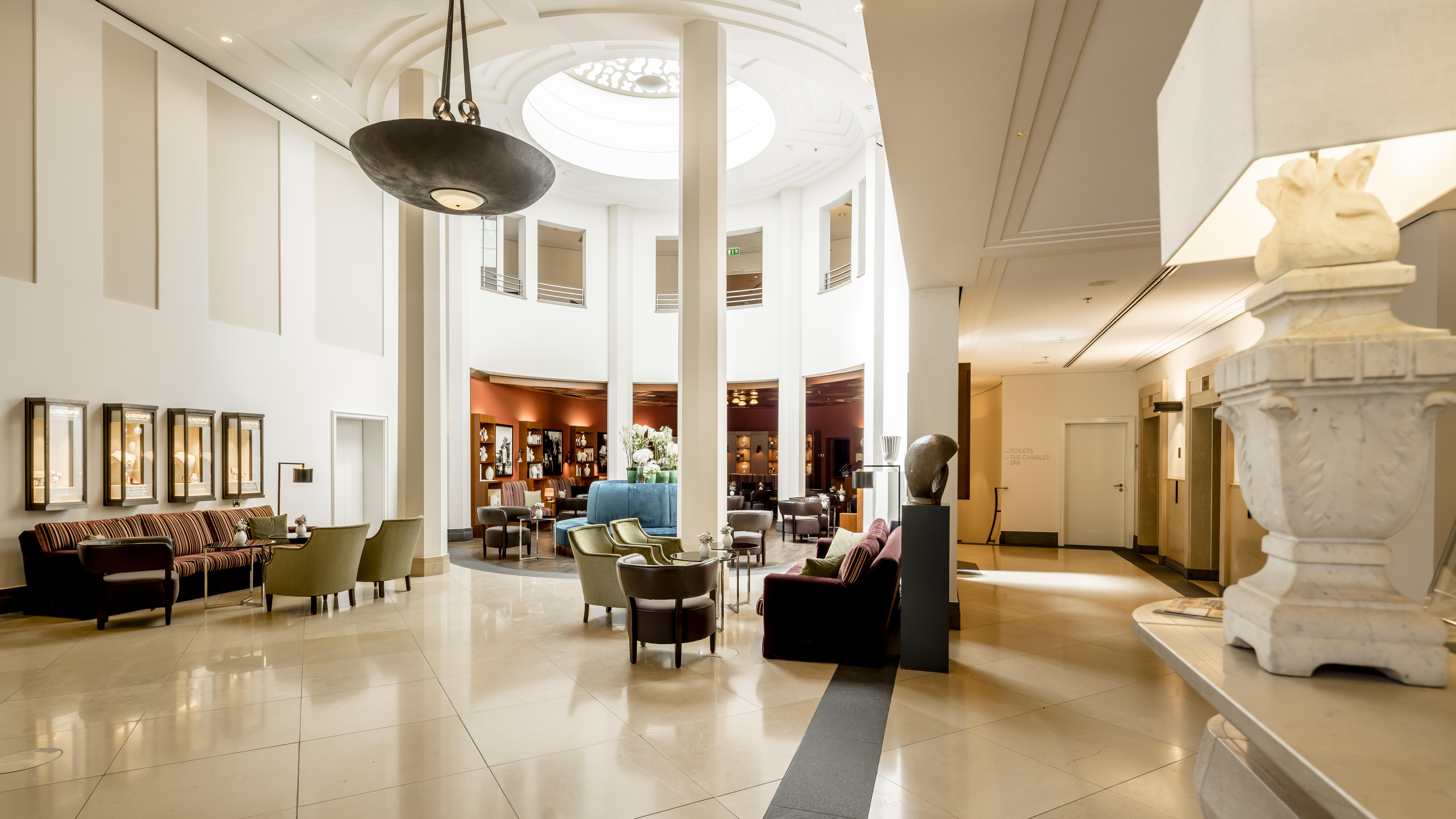 Rocco Forte The Charles Hotel München Exteriör bild