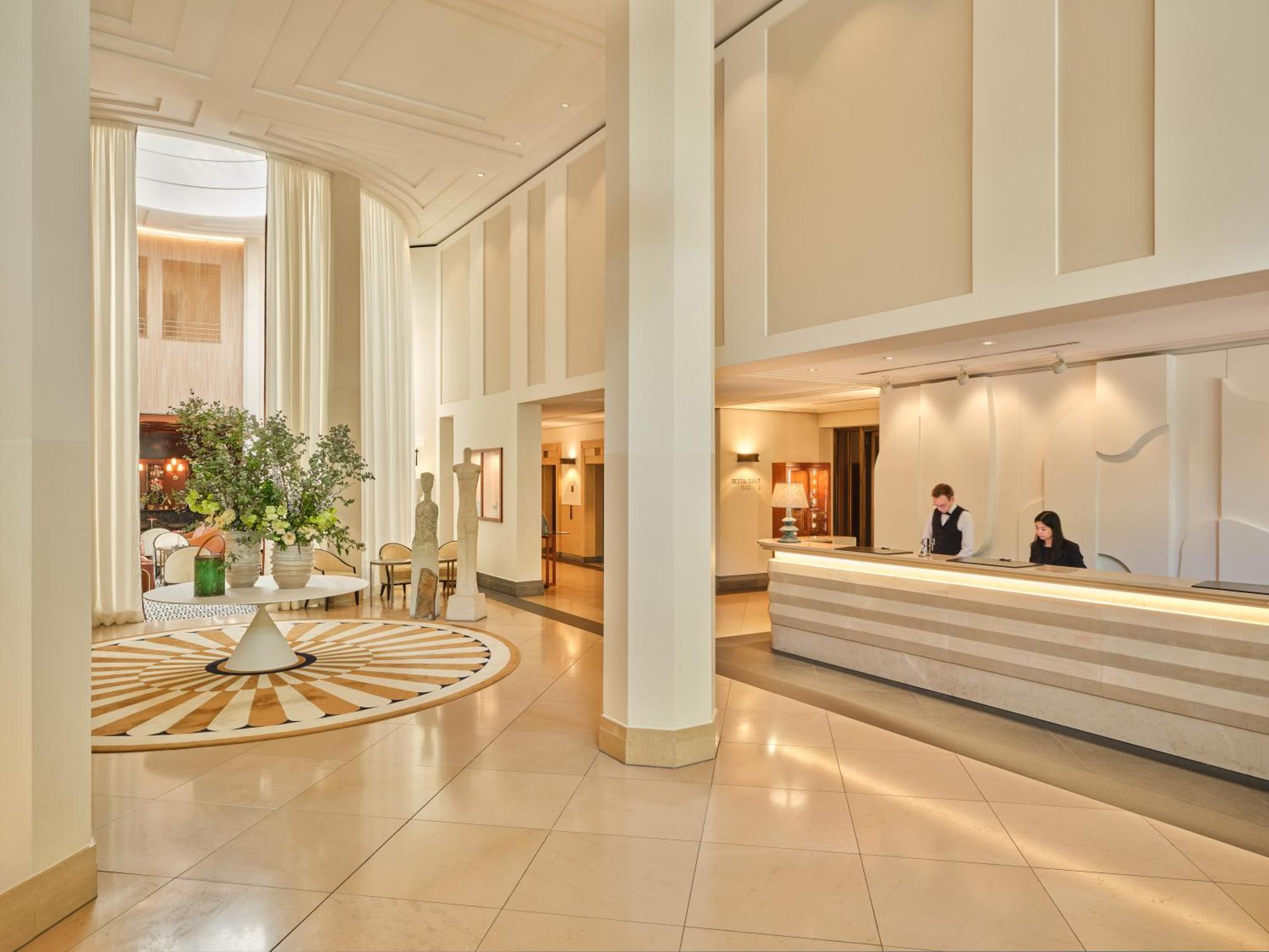 Rocco Forte The Charles Hotel München Exteriör bild